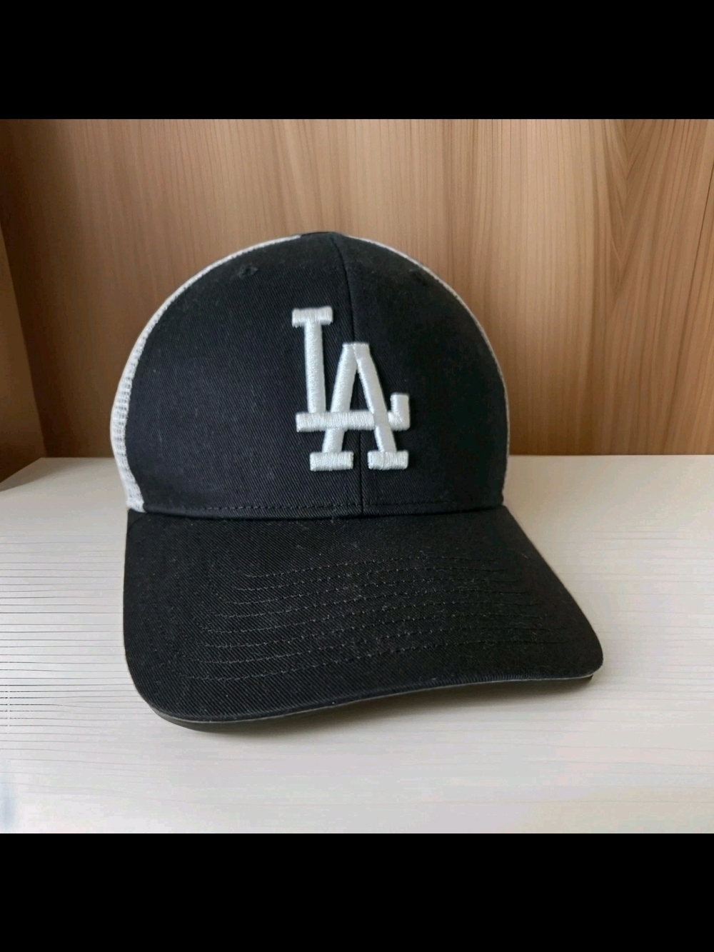 47 Brand LA Dodgers Trucker Hat Snapback Black White Mesh OSFA Cap - Picture 3 of 3